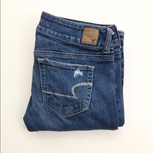 ** American Eagle ** distressed Artist cut jeans
